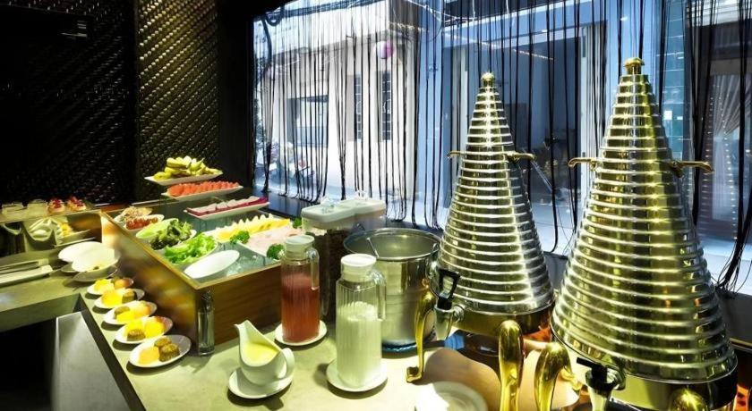 فندق ذا وايت 8 إيه ثاي فان لانج مدينة هوشي منه المظهر الخارجي الصورة